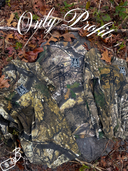 CAMO DAGGER LONGSLEEVE